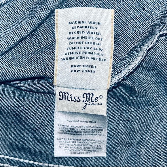 Miss Me Jeans Jacket NWT. - Picture 8 of 9